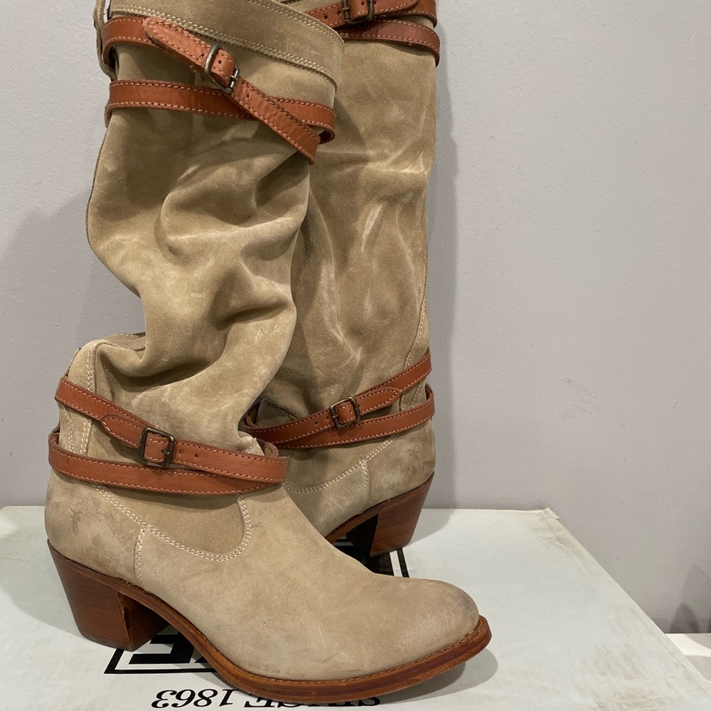 STYLISH WESTERN FRYE BOOT